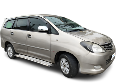 Toyota Innova-img
